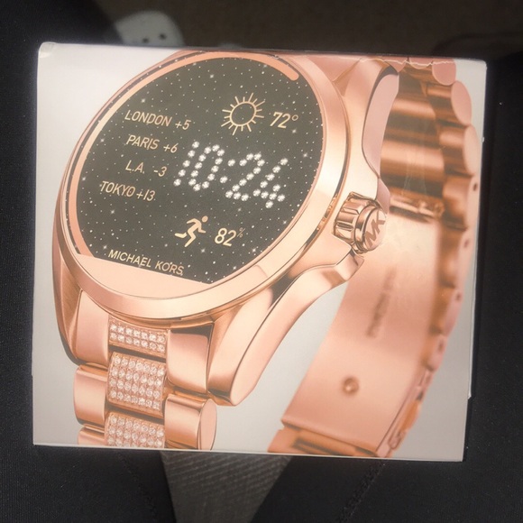 Michael Kors Smart Watch - Picture 1 of 5